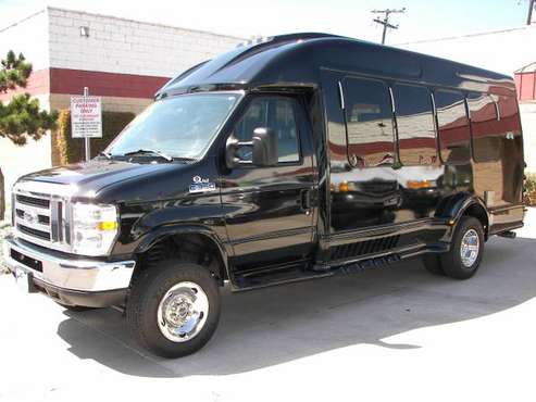 2011 Ford E-350 Quigley 4x4 Limo Coach for sale in Ventura, CA