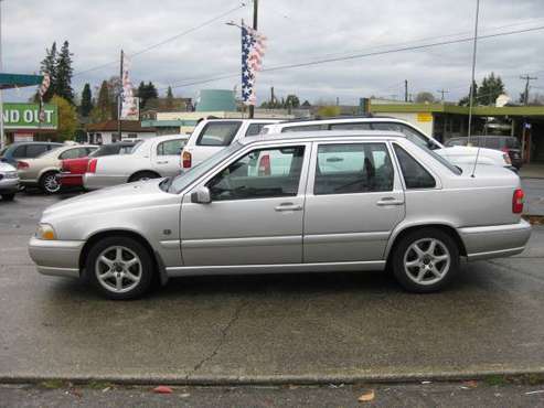 2000 VOLVO S70 4-DOOR ONE OWNER LOOKS RUNS DRIVES SUPER - cars &... for sale in Seattle, WA