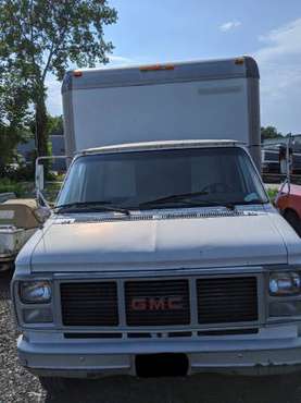 1988 GMC Box Truck - cars & trucks - by owner - vehicle automotive... for sale in Poughkeepsie, NY