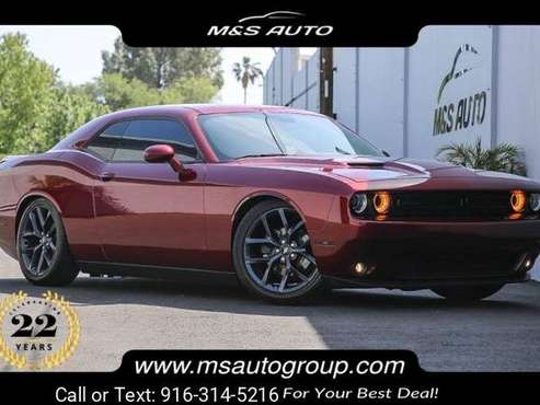 2019 Dodge Challenger SXT coupe Octane Red Pearlcoat for sale in Sacramento , CA