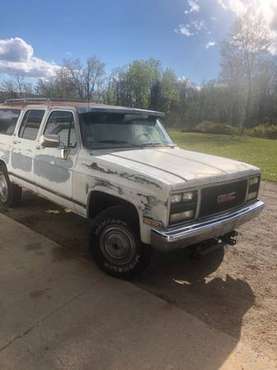 1990 Suburban on a 1985 3/4 ton 4x4 frame for sale in Lowell, MI