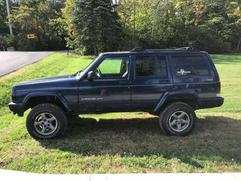 2000 Jeep Cherokee $2500 OBO for sale in North East, PA