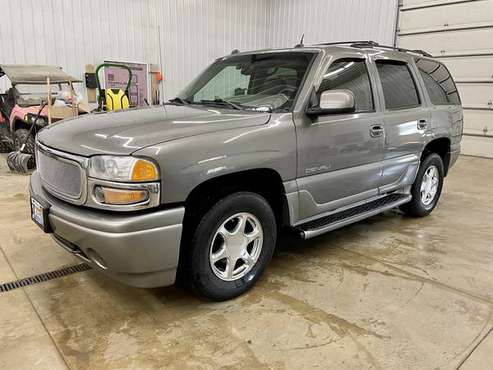 2005 GMC Yukon Denali AWD/343K Miles/Loaded/Very Nice - cars & for sale in South Haven, MN