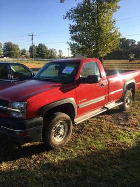 2004 CHEVY 2500 LWB RWD for sale in Topeka, KS