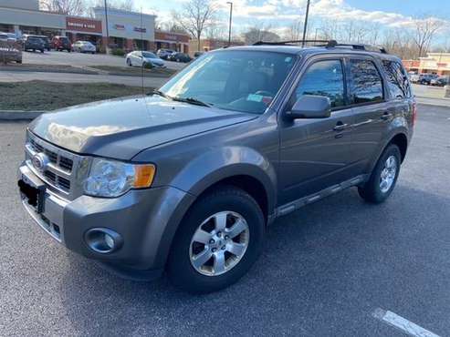2010 Ford Escape Limited - cars & trucks - by owner - vehicle... for sale in Poughkeepsie, NY