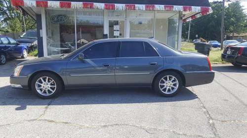 2010 Cadillac DTS, Runs Great! Leather! Loaded! ONLY $3950!!! for sale in New Albany, KY