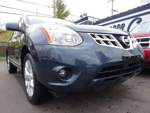 2012 Nissan Rogue SL AWD Nav Back up camera Heated for sale in West Allis, WI