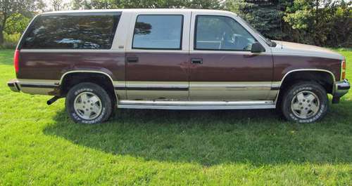 1993 Chevy Suburban 4WD K1500 Chevrolet Silverado - cars & trucks -... for sale in Tiffin, OH