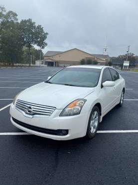 2009 Nissan Altima - cars & trucks - by dealer - vehicle automotive... for sale in Greenbrier, AR