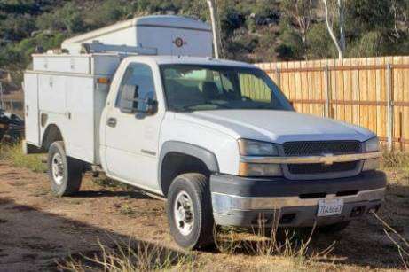 2004 Chevrolet 2500HD Utility / Service Truck for sale in Ramona, CA