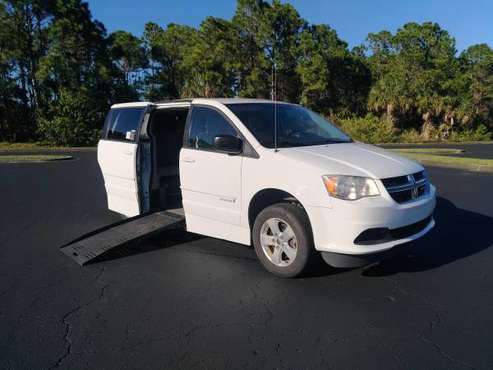 Handicap Van - 2014 Dodge Grand Caravan - - by dealer for sale in Daytona Beach, FL