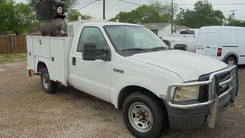 2006 Ford F-250 Super Duty XL Utility Bed 5 4L V-8 w/Air Compressor for sale in Lancaster, TX