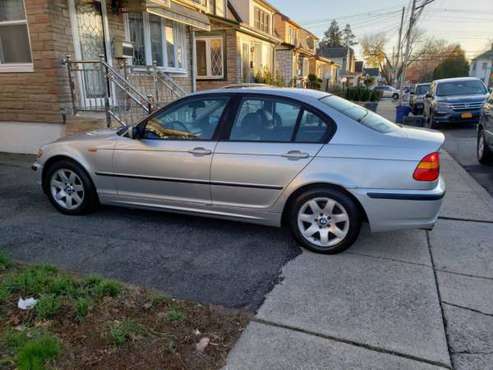 2002 BMW 325XI. Perfect for the winter!! - cars & trucks - by owner... for sale in Hollis, NY