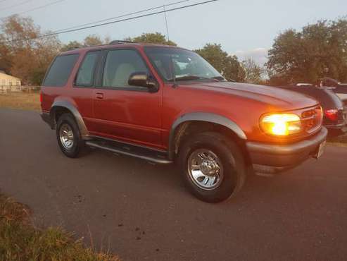1998 ford Explorer sport - cars & trucks - by owner - vehicle... for sale in New Braunfels, TX