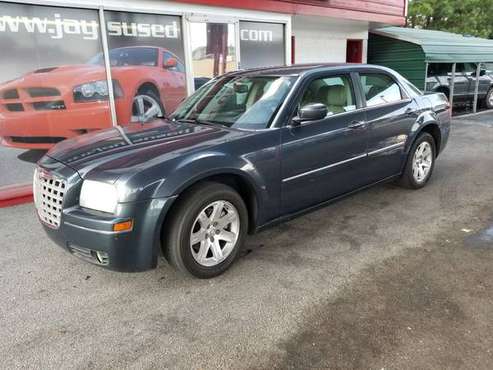 2007 CHRYSLER 300 TOURING *FRESH TRADE IN! JUST SERVICED! DRIVES GREAT for sale in Tucker, GA