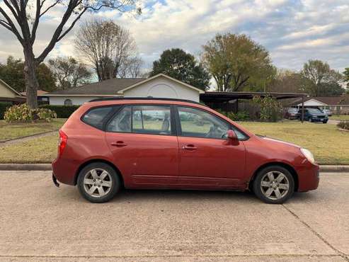 2009 Kia Rondo - cars & trucks - by owner - vehicle automotive sale for sale in Spring, TX