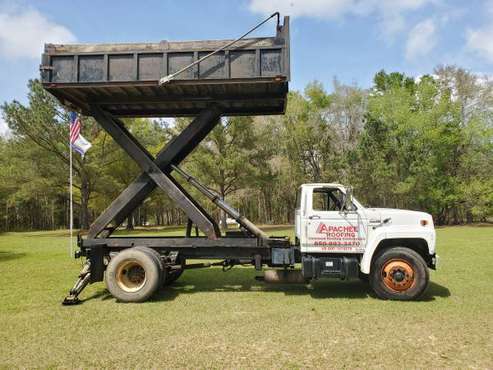94 Ford 700 scissor lift/dump truck 12500 obo - - by for sale in Tallahassee, FL