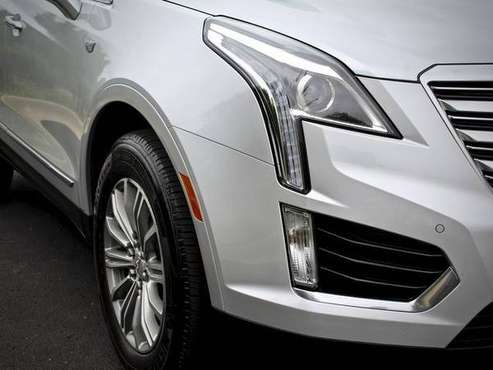 2017 Cadillac XT5 Luxury for sale in Libertyville, WI