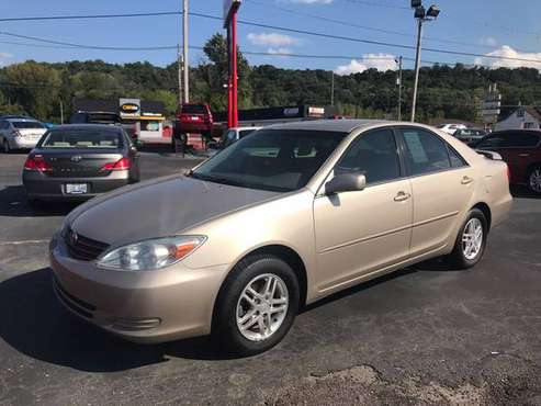 2004 Toyota Camry LE - cars & trucks - by dealer - vehicle... for sale in Louisville, KY