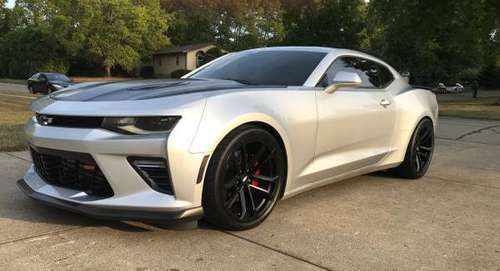 Like New Procharged 2017 2ss Camaro Only 9400 Miles for sale in Dayton, OH