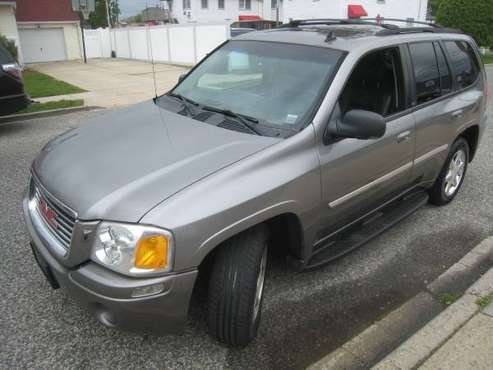 2009 GMC ENVOY SLT - 4X4 - 1 OWNER - - by dealer for sale in East Meadow, NY