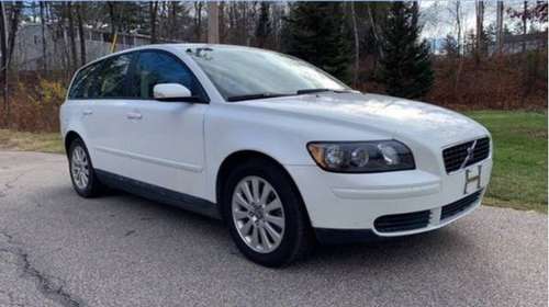 2005 Volvo V50 2.4i - cars & trucks - by owner - vehicle automotive... for sale in Lynnwood, WA