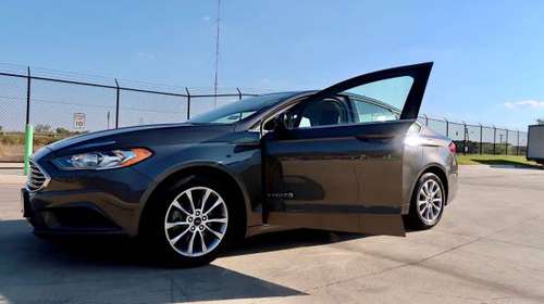 2017 Ford Fusion Hybrid SE - cars & trucks - by owner - vehicle... for sale in Waco, TX