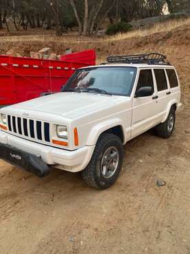 Jeep Cherokee - cars & trucks - by owner - vehicle automotive sale for sale in Standard, CA
