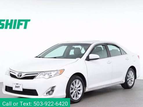 2013 Toyota Camry XLE sedan White - - by dealer for sale in OR