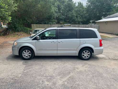 ** 11 TOWN & COUNTRY NAV/DVD ** NOW ONLY for sale in Wilmington, NC