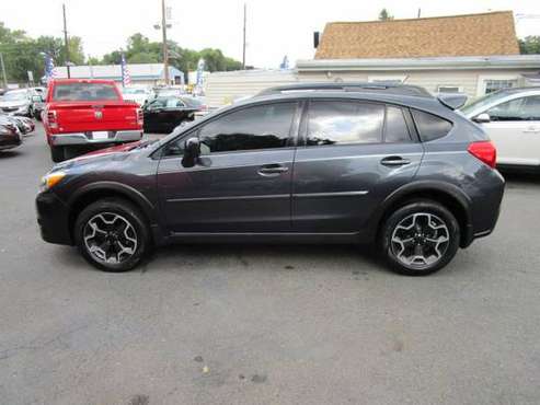 2013 Subaru XV Crosstrek 5dr Auto 2.0i Limited - cars & trucks - by... for sale in maple shade, PA