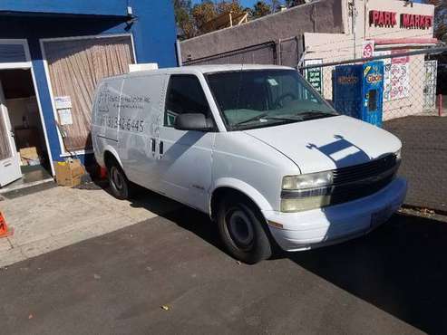 Chevy Astro Cargo Van 2000 - cars & trucks - by owner - vehicle... for sale in Spring Valley, CA