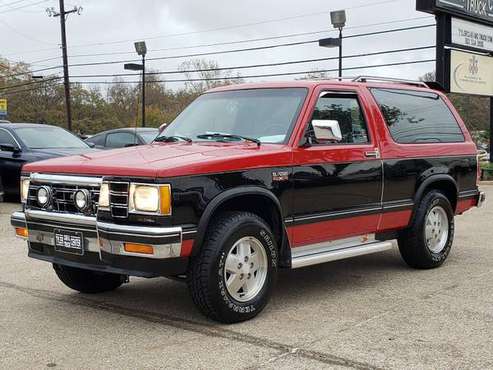 1988 CHEVY BLAZER S-10: 4wd · 130k miles - cars & trucks - by dealer... for sale in Tyler, TX