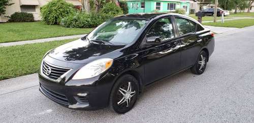 2012 NISSAN VERSA ONE OWNER (LIKE NEW) for sale in largo, FL