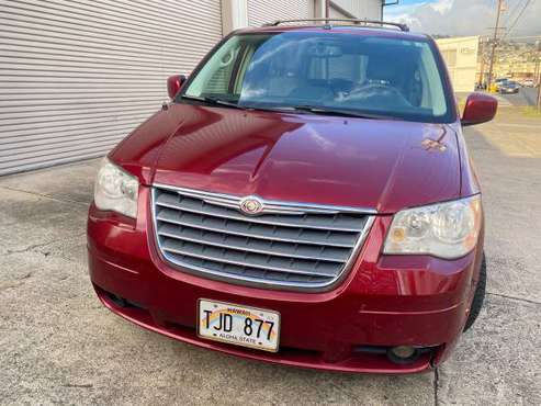 2010 Chrysler Town & Country / flawless condition/ brand new tires -... for sale in Honolulu, HI