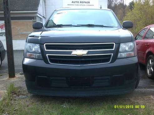 2009 chev tahoe - - by dealer - vehicle automotive sale for sale in Thorndike, MA
