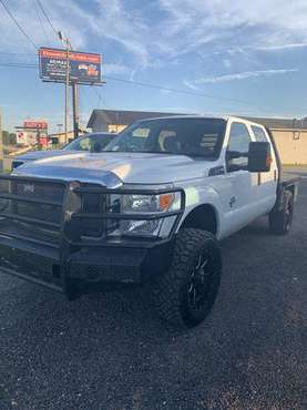 2015 Ford F-250 SD XLT Crew Cab Long Bed 4WD - cars & trucks - by... for sale in Rainbow City, AL