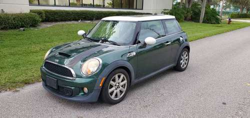 Mini Cooper S 2012 - cars & trucks - by owner - vehicle automotive... for sale in West Palm Beach, FL