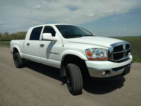 06 Ram 2500 Turbo Cummins Well Maintained. Crew MEGA! Cards Accepted for sale in Fargo, ND