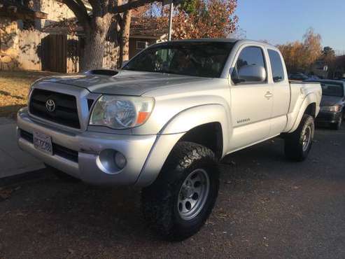 2005 Toyota Tacoma 4x4 - cars & trucks - by owner - vehicle... for sale in San Jose, CA