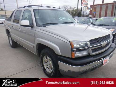 2005 Chevrolet Avalanche LT - cars & trucks - by dealer - vehicle... for sale in Des Moines, IA