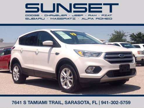 2017 Ford Escape SE Extra Clean CarFax certified! for sale in Sarasota, FL