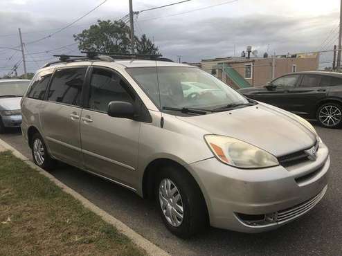 ***2005 Toyota sienna *** for sale in Woodside, NY