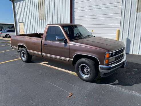 1989 Chevy truck, Runs and drives great cold AC for sale in Springfield, MO