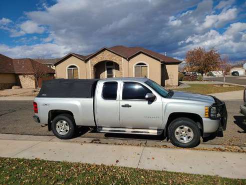 2010 Chevy Silverado 1500 - cars & trucks - by owner - vehicle... for sale in Loma, CO