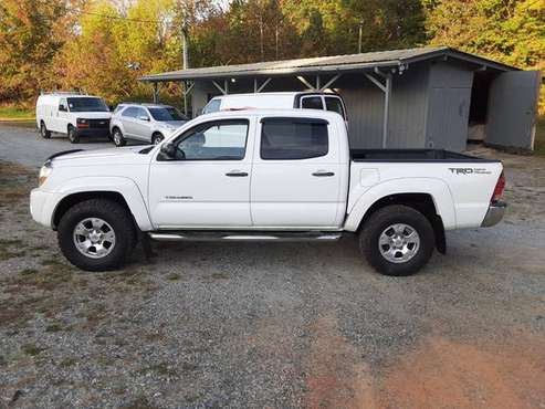 2008 Toyota Tacoma Prerunner SR5 Trd off road - cars & trucks - by... for sale in Winston Salem, NC