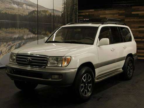 2003 Toyota Land Cruiser Sport Utility 4X4/3rd Seat/Leather for sale in Gladstone, OR