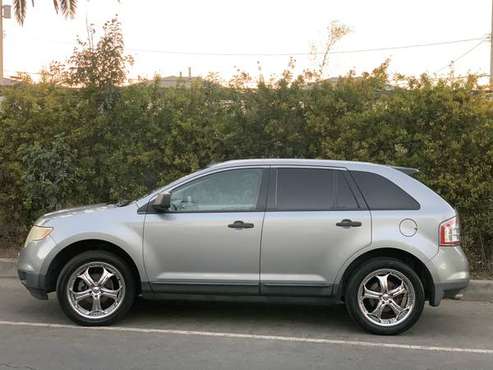 Ford Edge SE, GREAT DEAL AND AMAZING SUV - cars & trucks - by owner... for sale in Los Angeles, CA