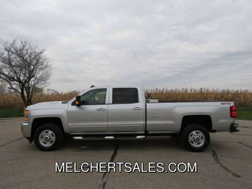 2500HD CREW LT LONG DURAMAX 4WD BCAM NEW TIRES SOUTHERN - cars &... for sale in Neenah, WI