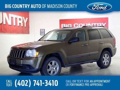*2009* *Jeep* *Grand Cherokee* *4WD 4dr Laredo* - cars & trucks - by... for sale in Madison, IA